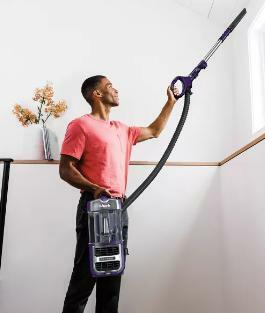 Shark Lift-Away with Powerfins and Self-Cleaning Brushroll ZD201
