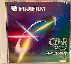 Fujifilm CD-R Compact Disc Recordable 74 Min 650MB