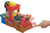 Hot Wheels Monster Trucks Playset & Toy Truck, Arena Smashers 5-Alarm Fire Crash Challenge, 1:64 Scale Firetruck & Crushable Car