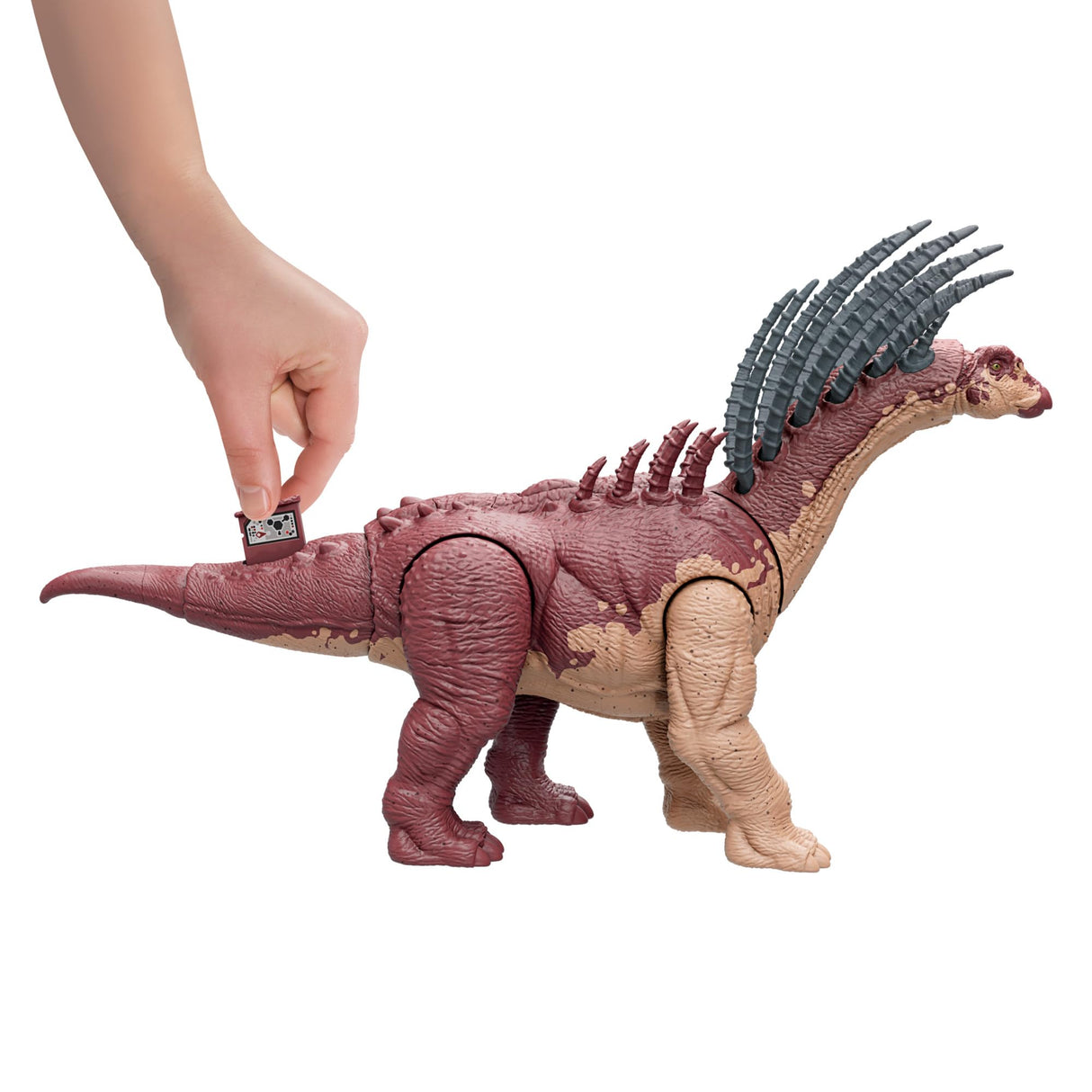 Mattel Jurassic World Gigantic Trackers Action Figure, Bajadasaurus Dinosaur Toy with Rampage Neck Attack, Evolution Spikes, Tail Whip & Digital Play