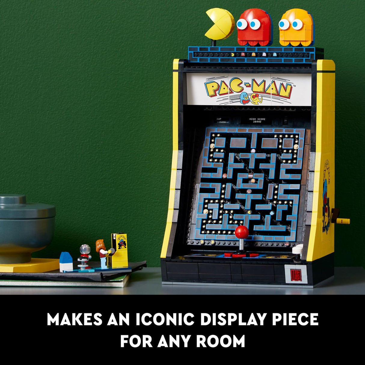 LEGO Icons PAC-Man Arcade Building Kit, Build a Replica Model of a Classic Video Game, Nostalgic Gift for Fans of Retro Video Games and Retro Décor, Includes PAC-Man, Blinky and Clyde, 10323